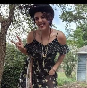 Meet your Posher, Victoria